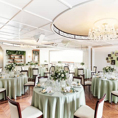 【公式】ルクリアモーレ広尾- 低価格でも上質な少人数結婚式