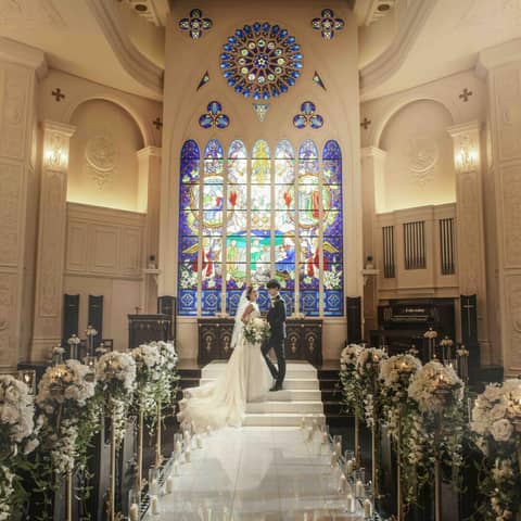 GLLAREおもてなしウエディング 教会挙式&衣装2点プラン