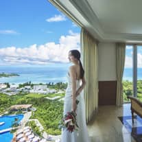 期間限定【基本挙式料100%オフ】予算内で憧れの沖縄リゾート婚♪（〜2024年12月挙式）