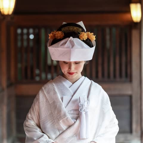 【代々木八幡宮】東京の神前式で上質なアンティーク和装を|【公式】アントワープブライダル