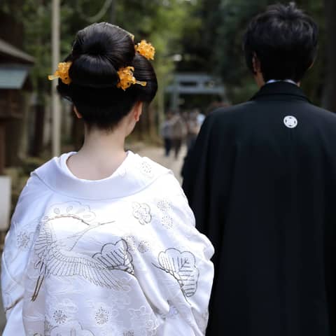 【代々木八幡宮】東京の神前式で上質なアンティーク和装を|【公式】アントワープブライダル