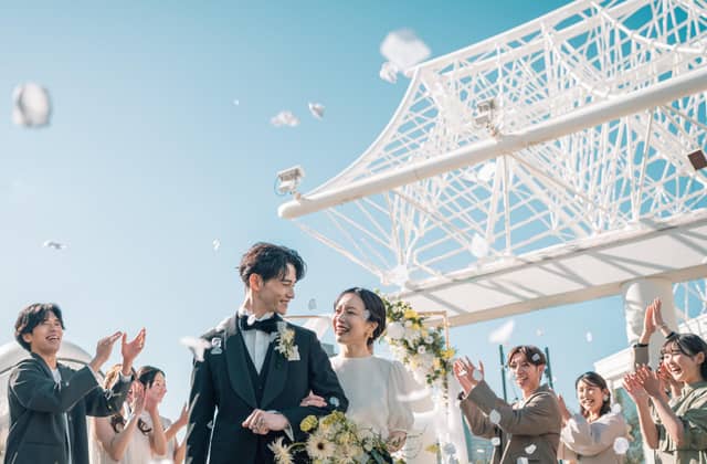 神戸で1日1組の貸切結婚式ならオーシャンプレイス