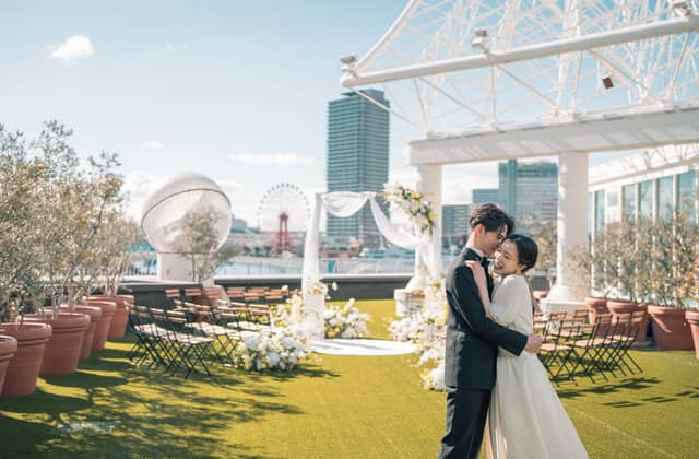 神戸で1日1組の貸切結婚式ならオーシャンプレイス