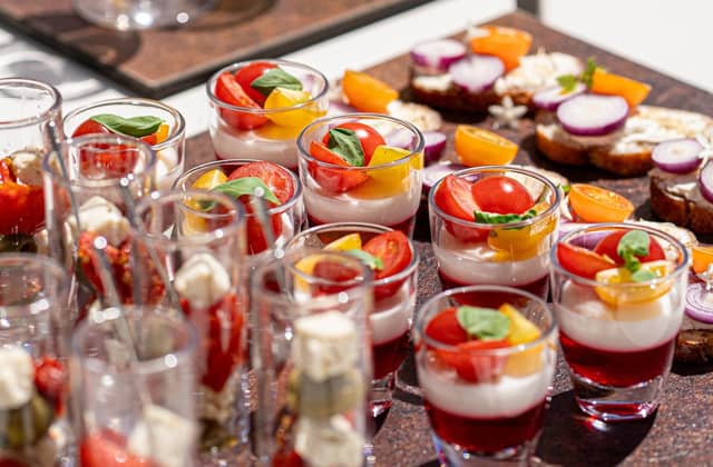 神戸で1日1組の貸切結婚式ならオーシャンプレイス