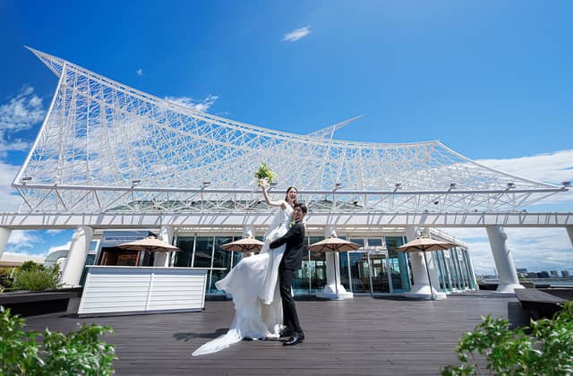 神戸で1日1組の貸切結婚式ならオーシャンプレイス