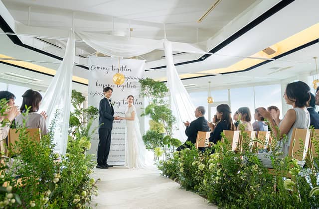 神戸で1日1組の貸切結婚式ならオーシャンプレイス