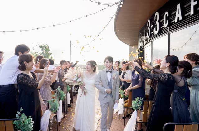 【公式】3+3 CAFE|ウエディング|神奈川県 鎌倉・湘南・藤沢の結婚式場