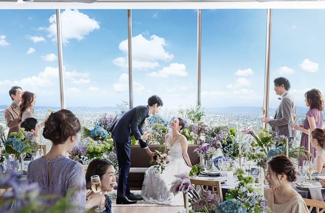 【公式】MAISON 8(メゾンエイト)|名古屋駅直結・地上180mの光溢れる天空ウェディング