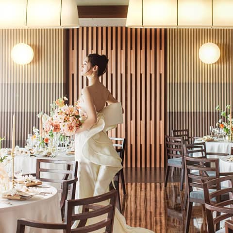 【公式】MAISON 8(メゾンエイト)|名古屋駅直結・地上180mの光溢れる天空ウェディング