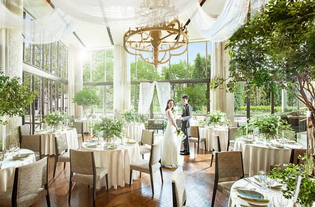 【公式】MAISON 8(メゾンエイト)|名古屋駅直結・地上180mの光溢れる天空ウェディング