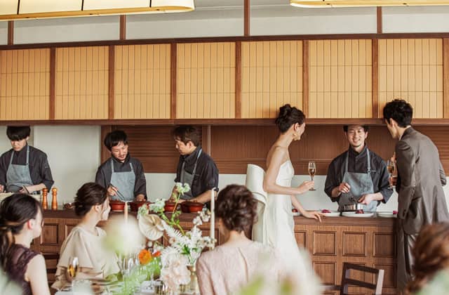 【公式】MAISON 8(メゾンエイト)|名古屋駅直結・地上180mの光溢れる天空ウェディング