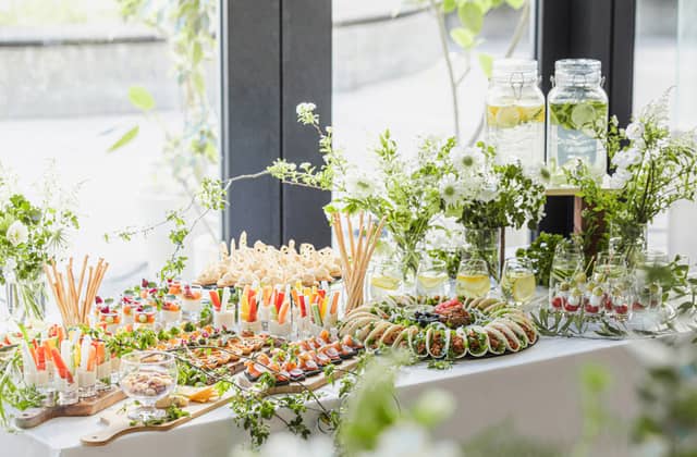 【公式】MAISON 8(メゾンエイト)|名古屋駅直結・地上180mの光溢れる天空ウェディング