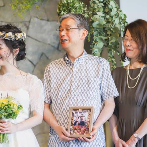 【少人数プラン】ドレスヘア・装花・カメラマン付|20名73万お食事会♪