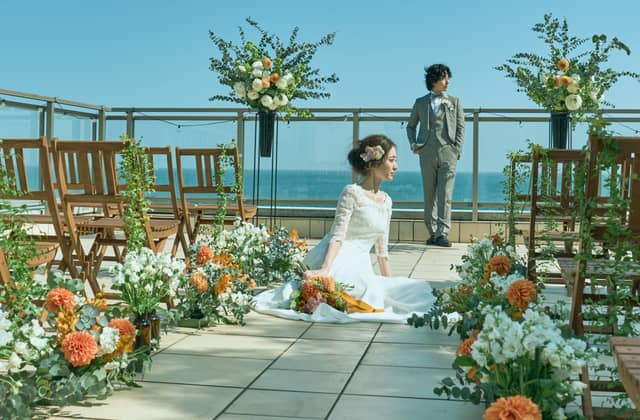 理想のガーデン結婚式を実現する!神奈川の結婚式場【AT TERRACE ninomiya 】
