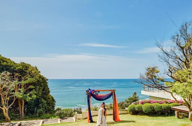 理想のガーデン結婚式を実現する!神奈川の結婚式場【AT TERRACE ninomiya 】