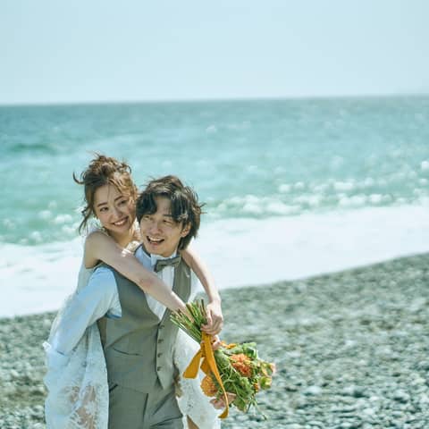 理想のガーデン結婚式を実現する!神奈川の結婚式場【AT TERRACE ninomiya 】