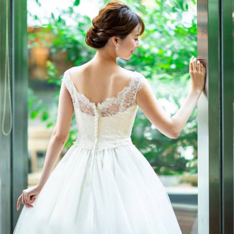 螺旋階段でロマンチックな1枚を【フォトWedding&夜会食プラン】