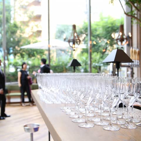 【緑溢れる会場でカジュアルなパーティー♪】40人36万円~