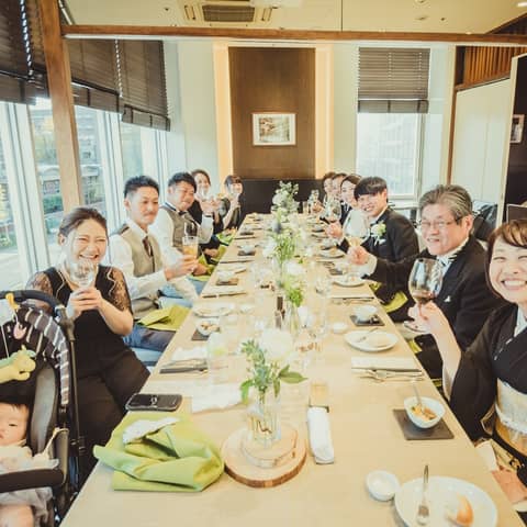 挙式+衣裳+ヘアメイク+コース料理【10名54万円】少人数会食プラン