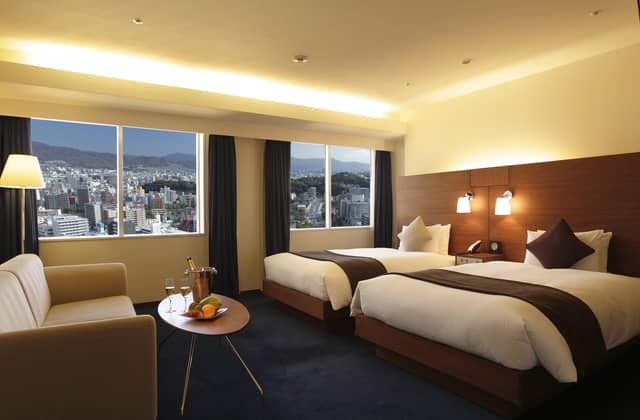 ORIENTAL HOTEL HIROSHIMA WEDDING