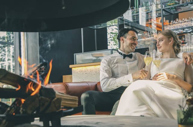 VERMICULAR RESTAURANT WEDDING