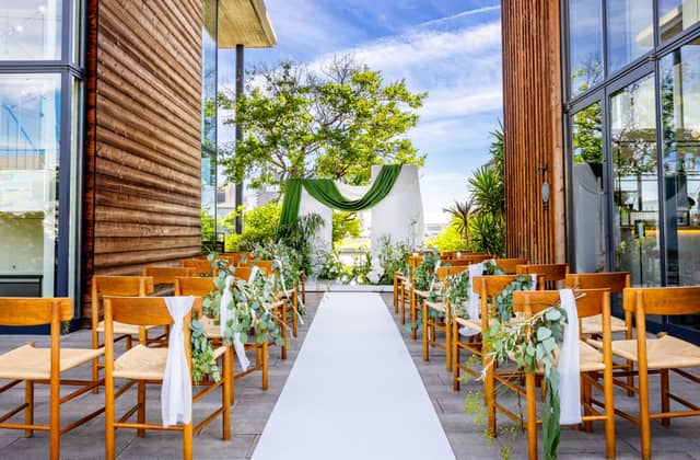 VERMICULAR RESTAURANT WEDDING