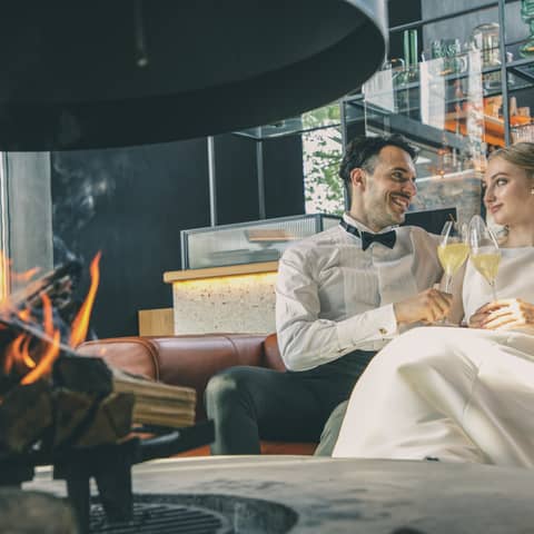 VERMICULAR RESTAURANT WEDDING
