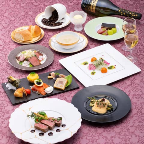 【公式】八戸で結婚式場|家族のみ・少人数婚・食事会などに「TERASU TAMAHIME」