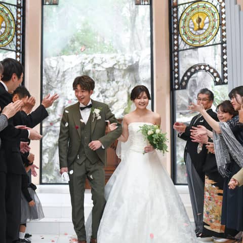 【2025年10~12月】ゲストに感謝を伝えるベストシーズン結婚式