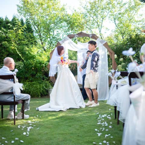 誓いの森 イストアール公式