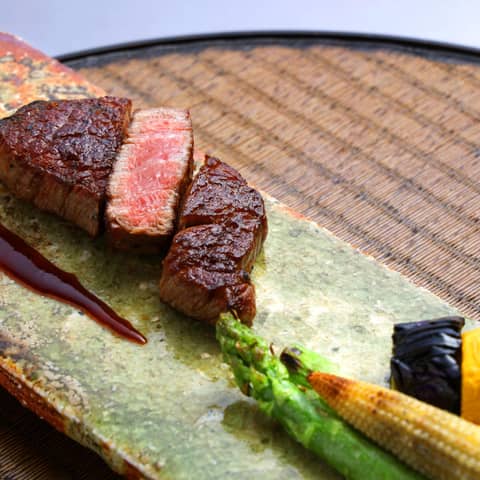 御料理 万る山(国登録有形文化財)