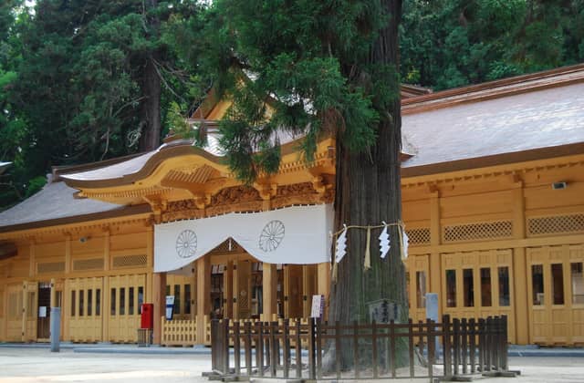 御料理 万る山(国登録有形文化財)