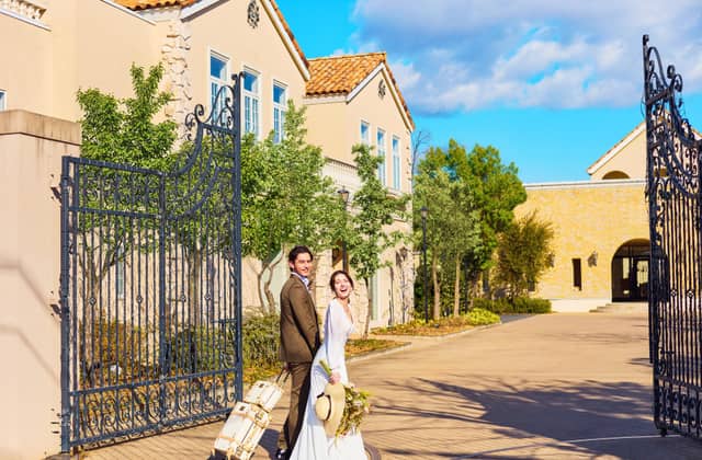 【公式】メゾン・ド・ラ・クール(旧 ヴィラ・デ・マリアージュ高崎)