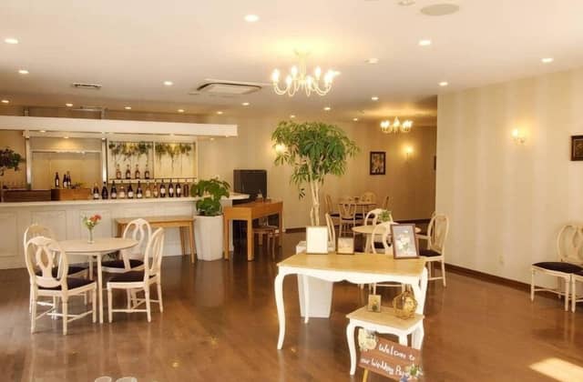 【公式】メゾン・ド・ラ・クール(旧 ヴィラ・デ・マリアージュ高崎)