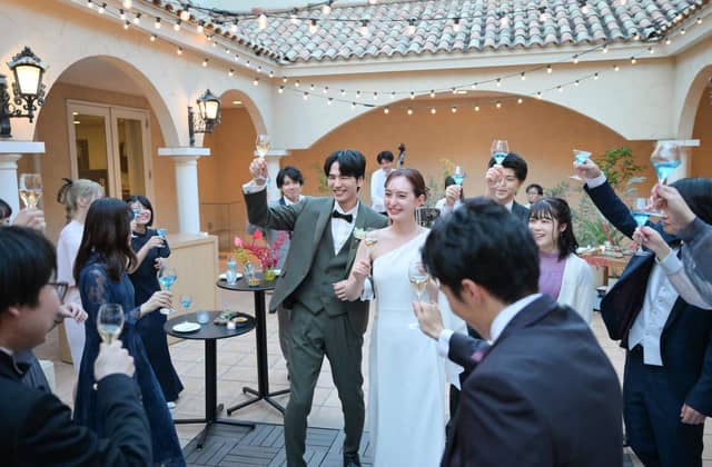 【公式】メゾン・ド・ラ・クール(旧 ヴィラ・デ・マリアージュ高崎)