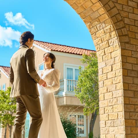 【公式】メゾン・ド・ラ・クール(旧 ヴィラ・デ・マリアージュ高崎)