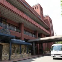 新横浜駅から無料送迎バス利用可能!