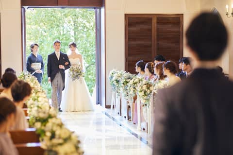 【10名教会式/33万円~】ご家族を中心にアットホームなお食事会