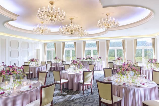 【ブライダル公式】新横浜グレイスホテルの結婚式場Roseun Charme (ロゼアン シャルム)