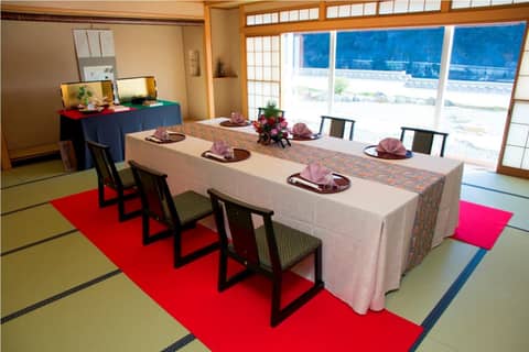 ご予約から当日まで専任スタッフが安心のサポート ＜お顔合わせ会プラン＞