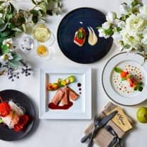 【公式】ロックハート城｜リゾートウエディング・結婚式場