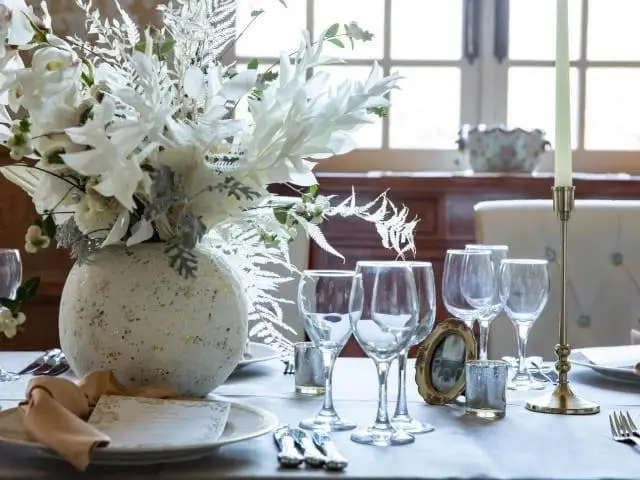 【公式】ロックハート城｜リゾートウエディング・結婚式場