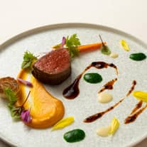 【10月末迄のご来館限定】選べる3つの特典~お肉料理アップグレード等…