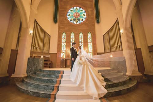 【花嫁満足度No.1】天高13m*県内唯一の大聖堂×憧れの階段入場体験
