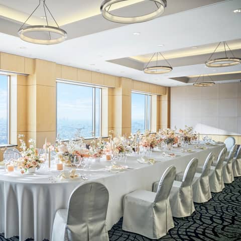 【フォト＆会食】和装・洋装が両方叶う！衣裳2着付き（109万円優待）