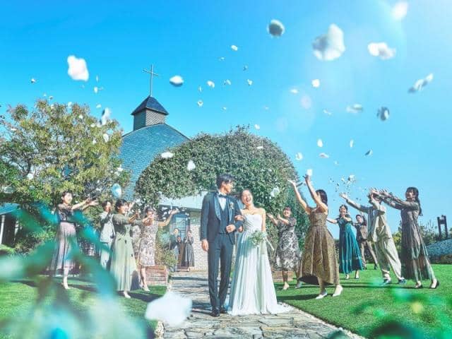 【公式】ホテルプラザ神戸 結婚式|空と海のガーデンウェディング