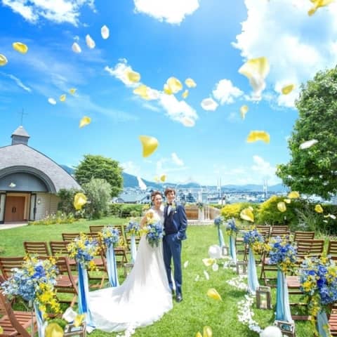 【公式】ホテルプラザ神戸 結婚式｜空と海のガーデンウェディング
