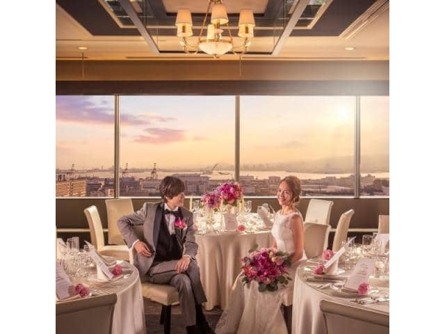 【公式】ホテルプラザ神戸 結婚式|空と海のガーデンウェディング