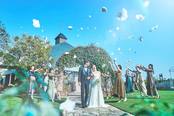 【公式】ホテルプラザ神戸 結婚式|空と海のガーデンウェディング