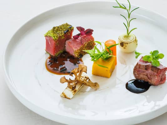 ベルヴィ郡山館